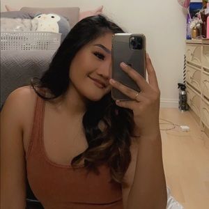 Meet your Posher, Valerie